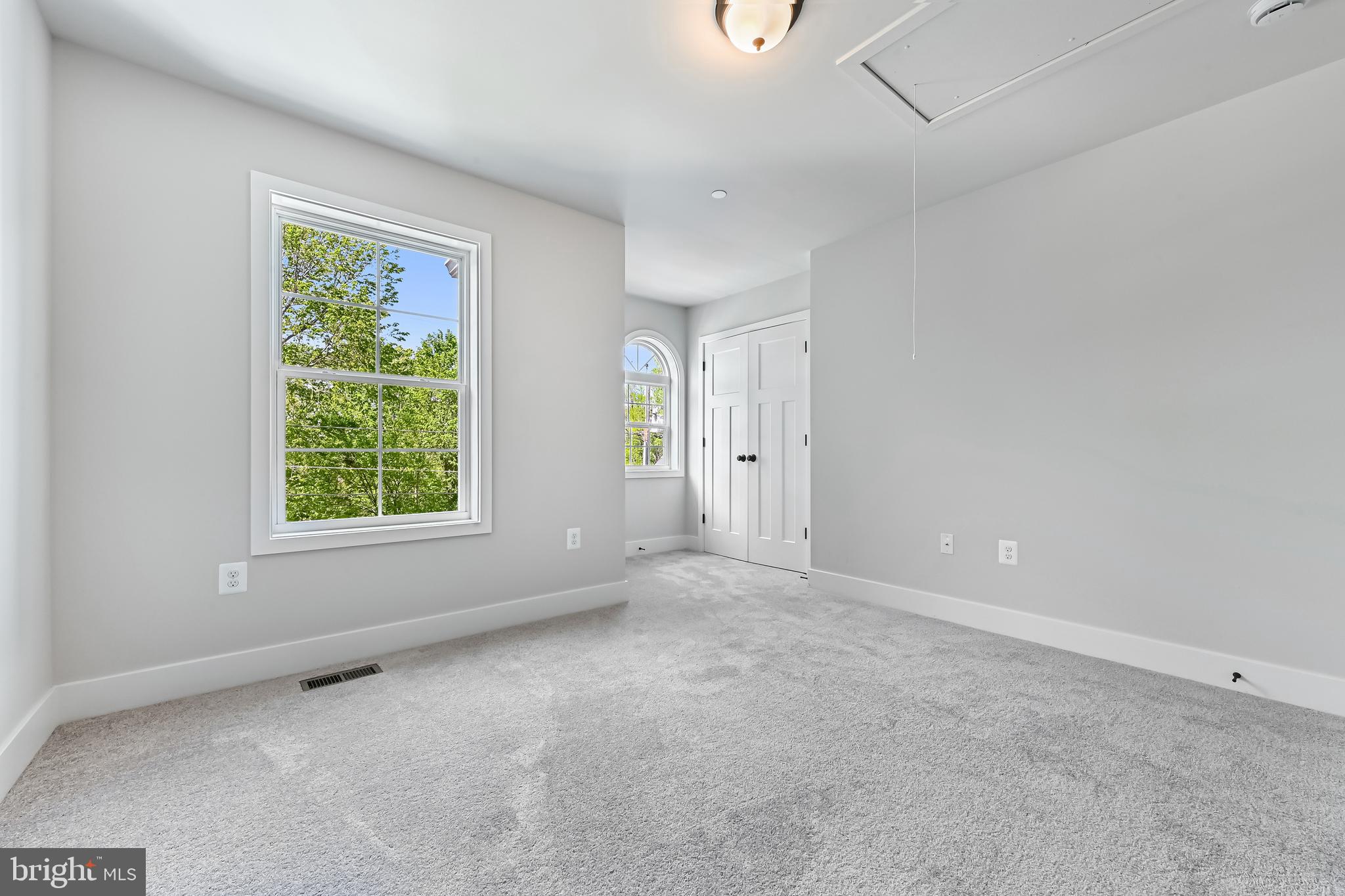 LOCH HAVEN BEACH - Residential