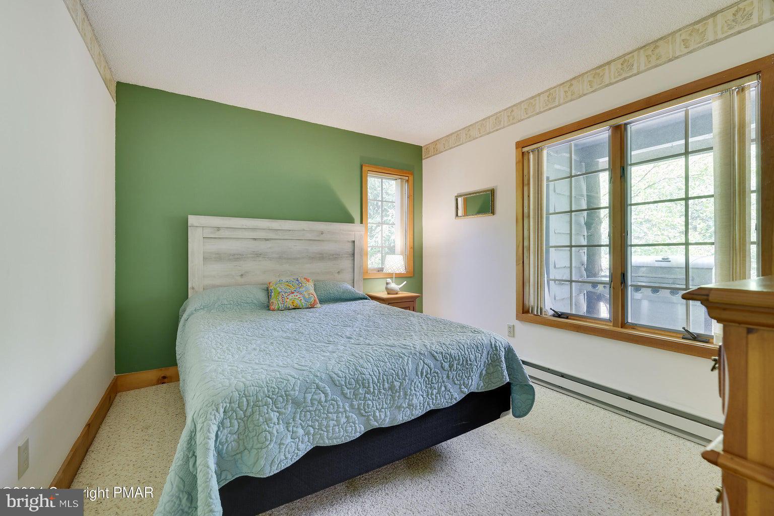 SNOW RIDGE VILLAGE - Residential