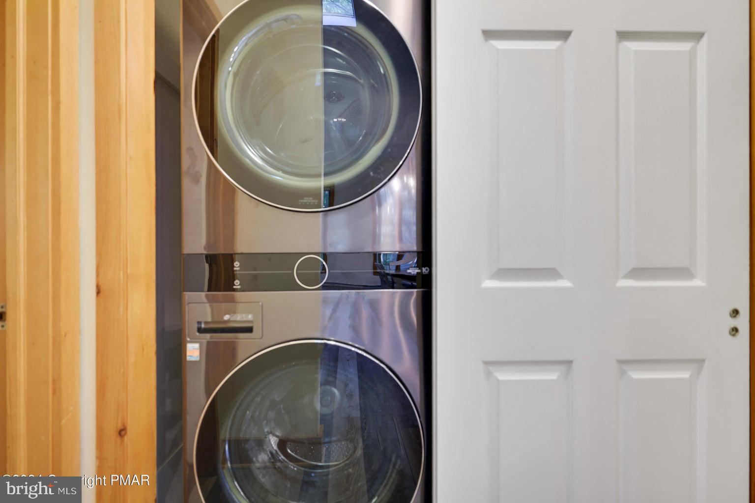 SNOW RIDGE VILLAGE - Residential