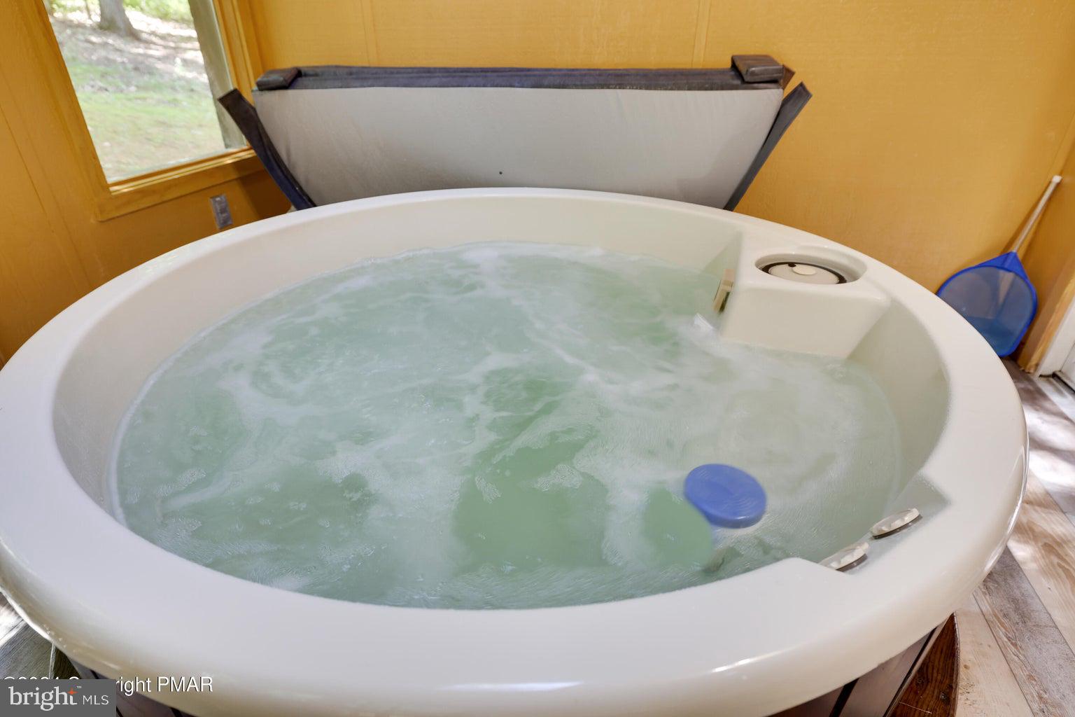 SNOW RIDGE VILLAGE - Residential