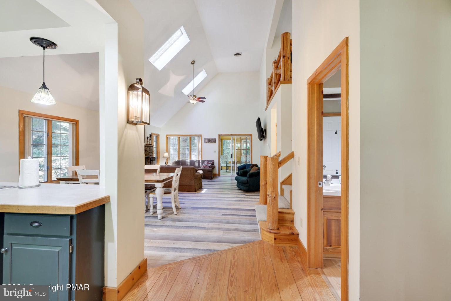 SNOW RIDGE VILLAGE - Residential