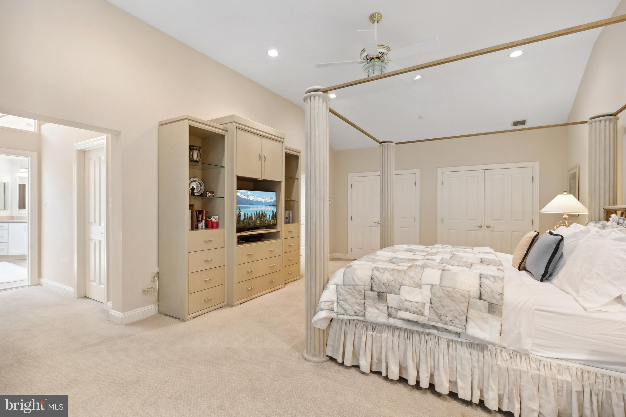 POTOMAC CREST - Residential