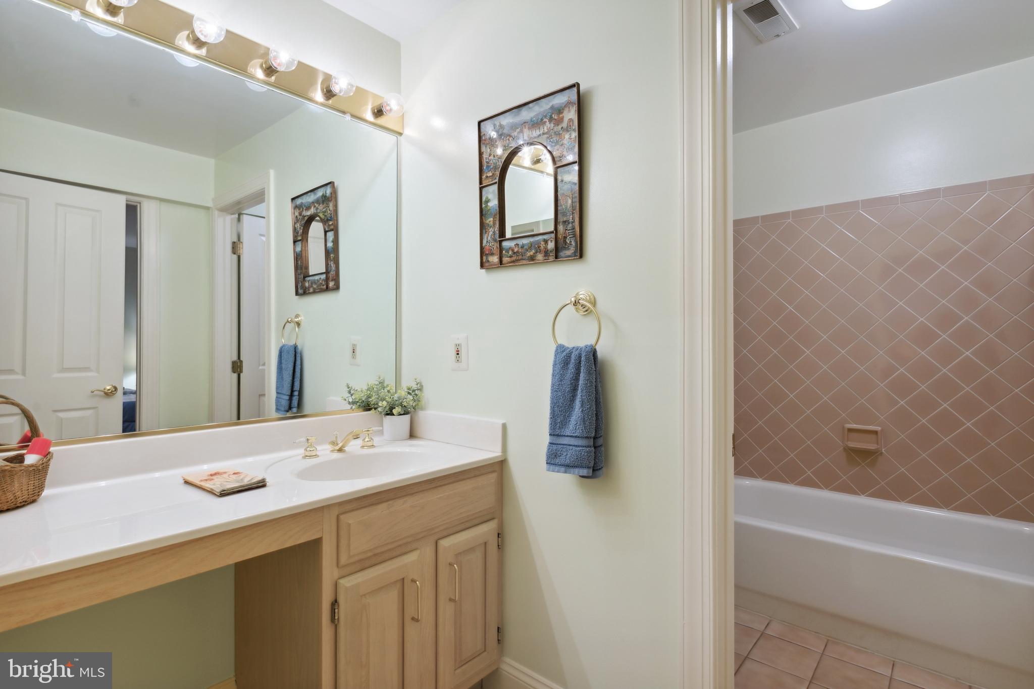 POTOMAC CREST - Residential