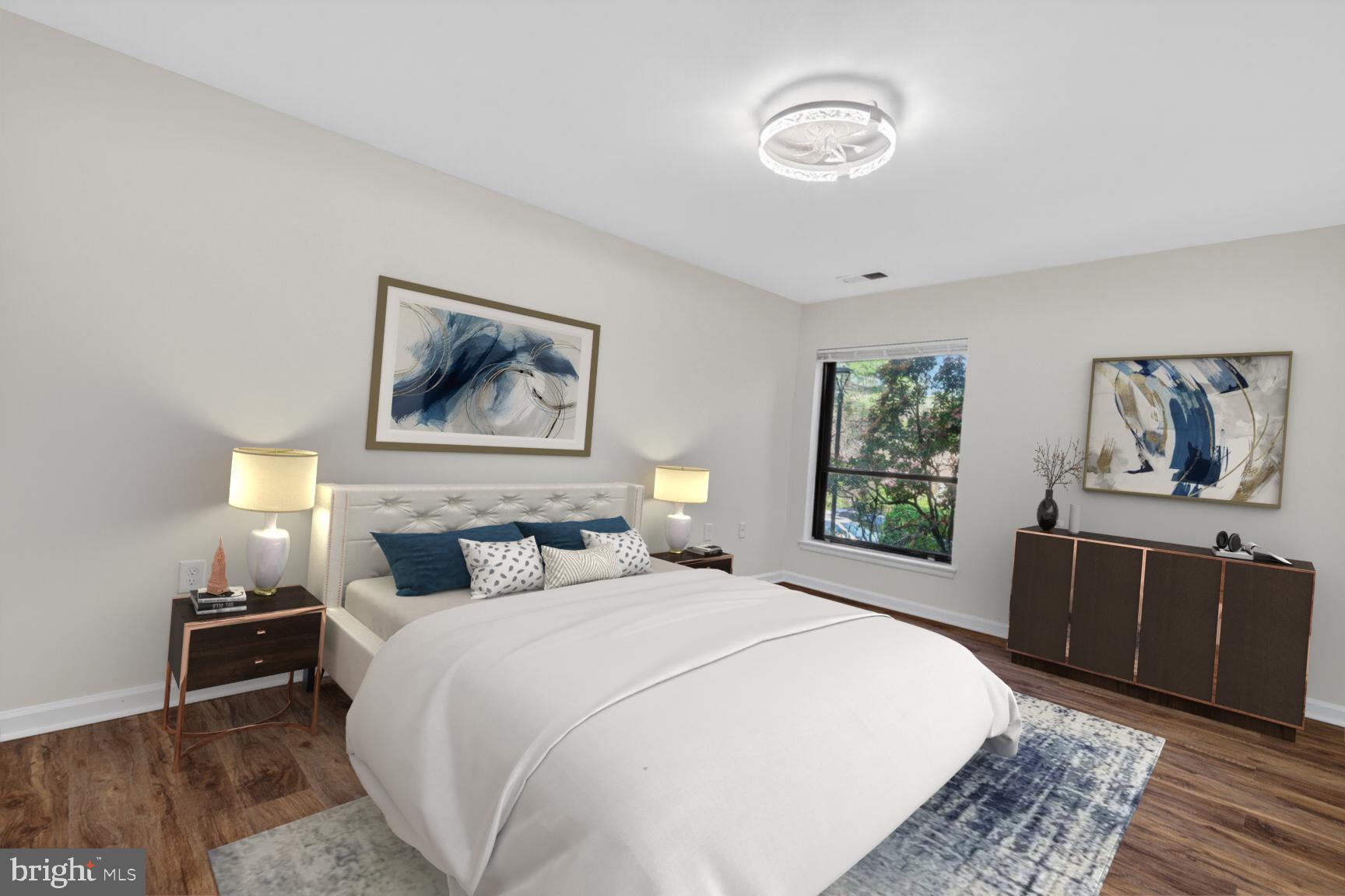 HYDE PARK - Residential