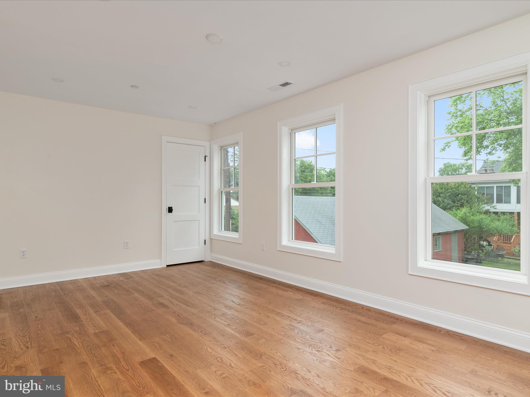 EASTPORT - Residential