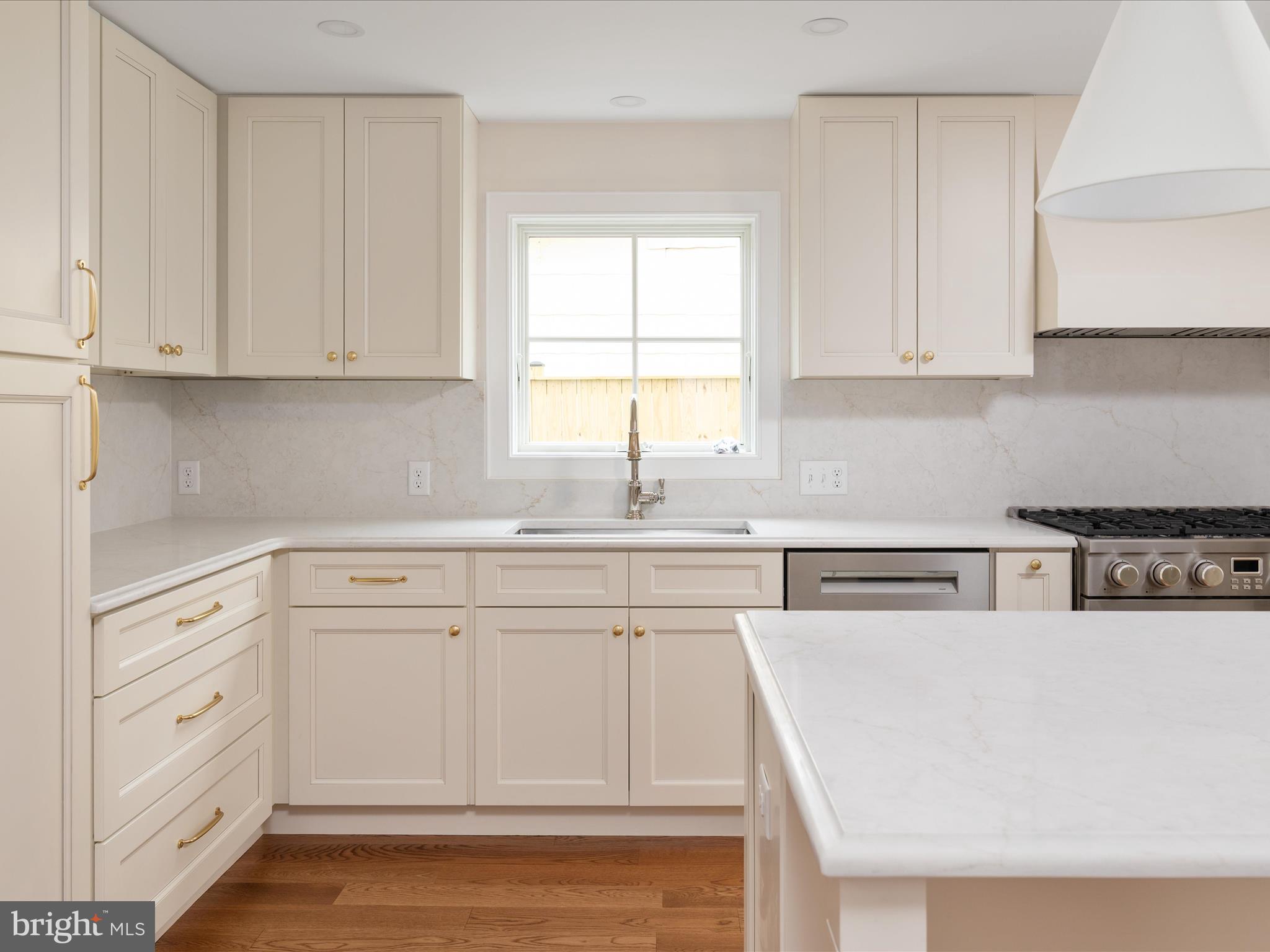 EASTPORT - Residential