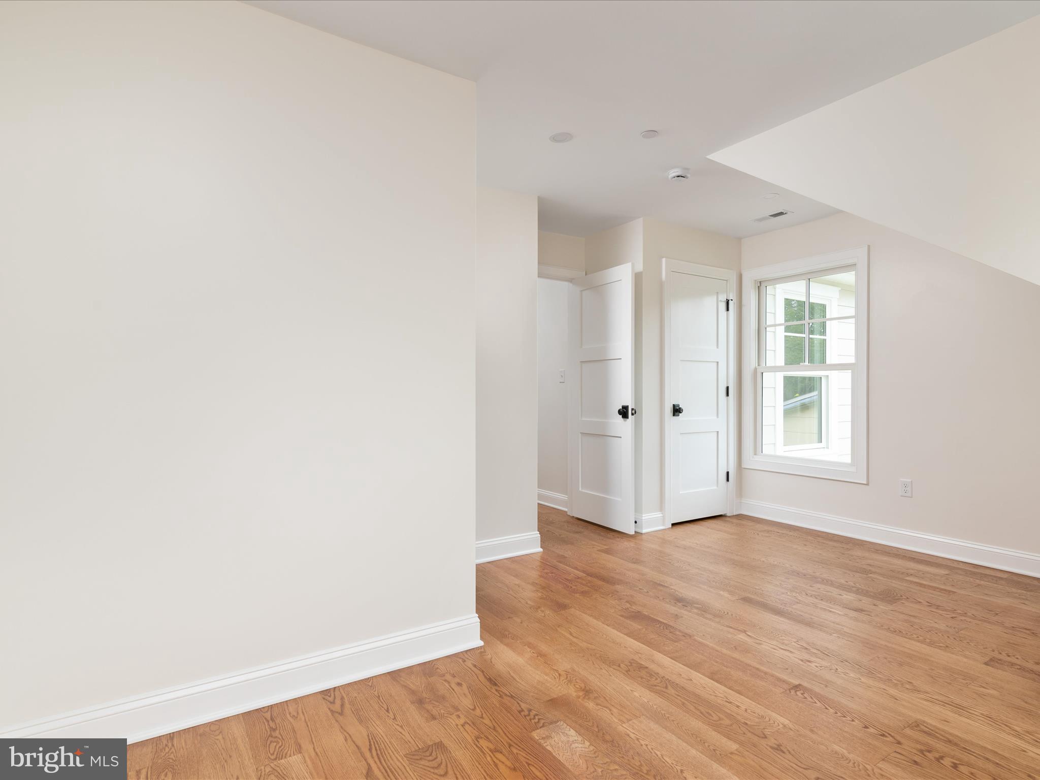 EASTPORT - Residential