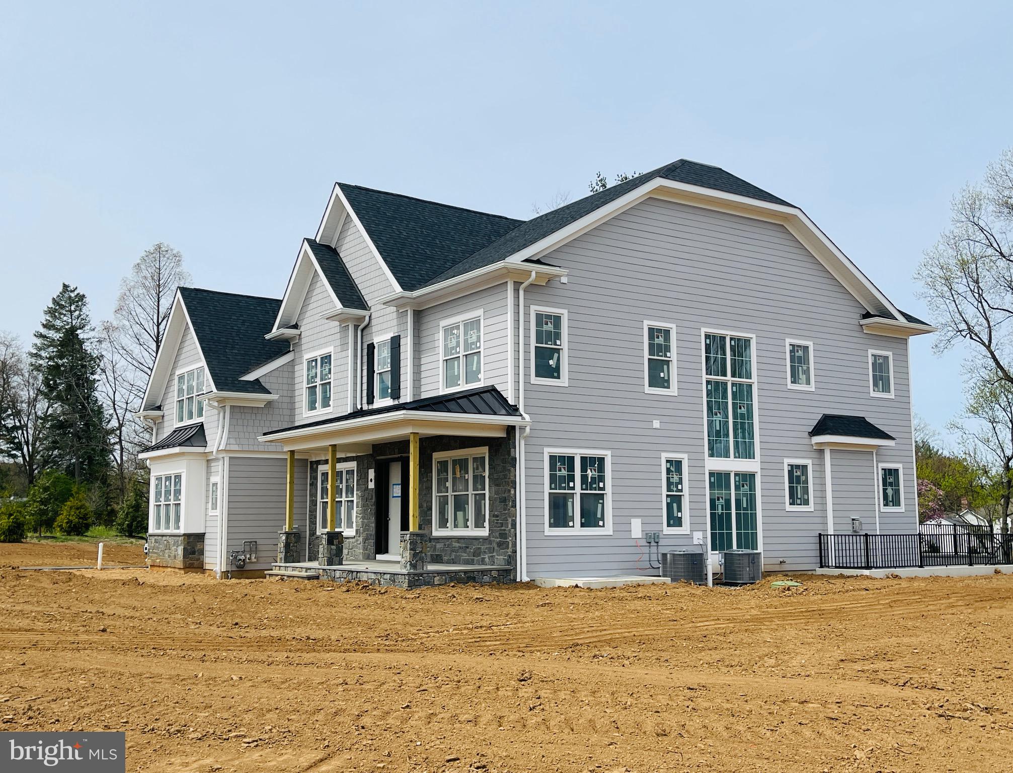 TIBURON - Residential