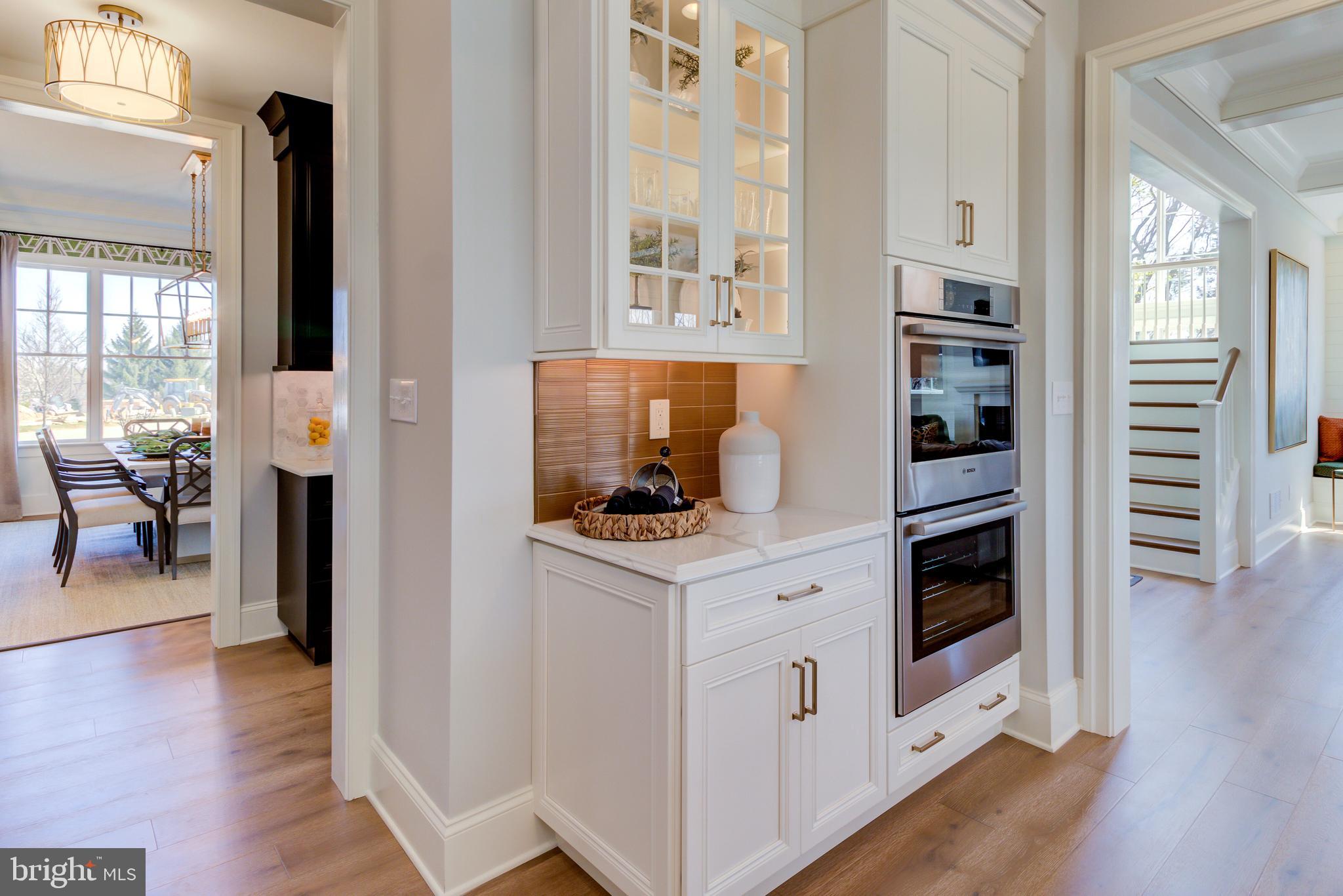 TIBURON - Residential