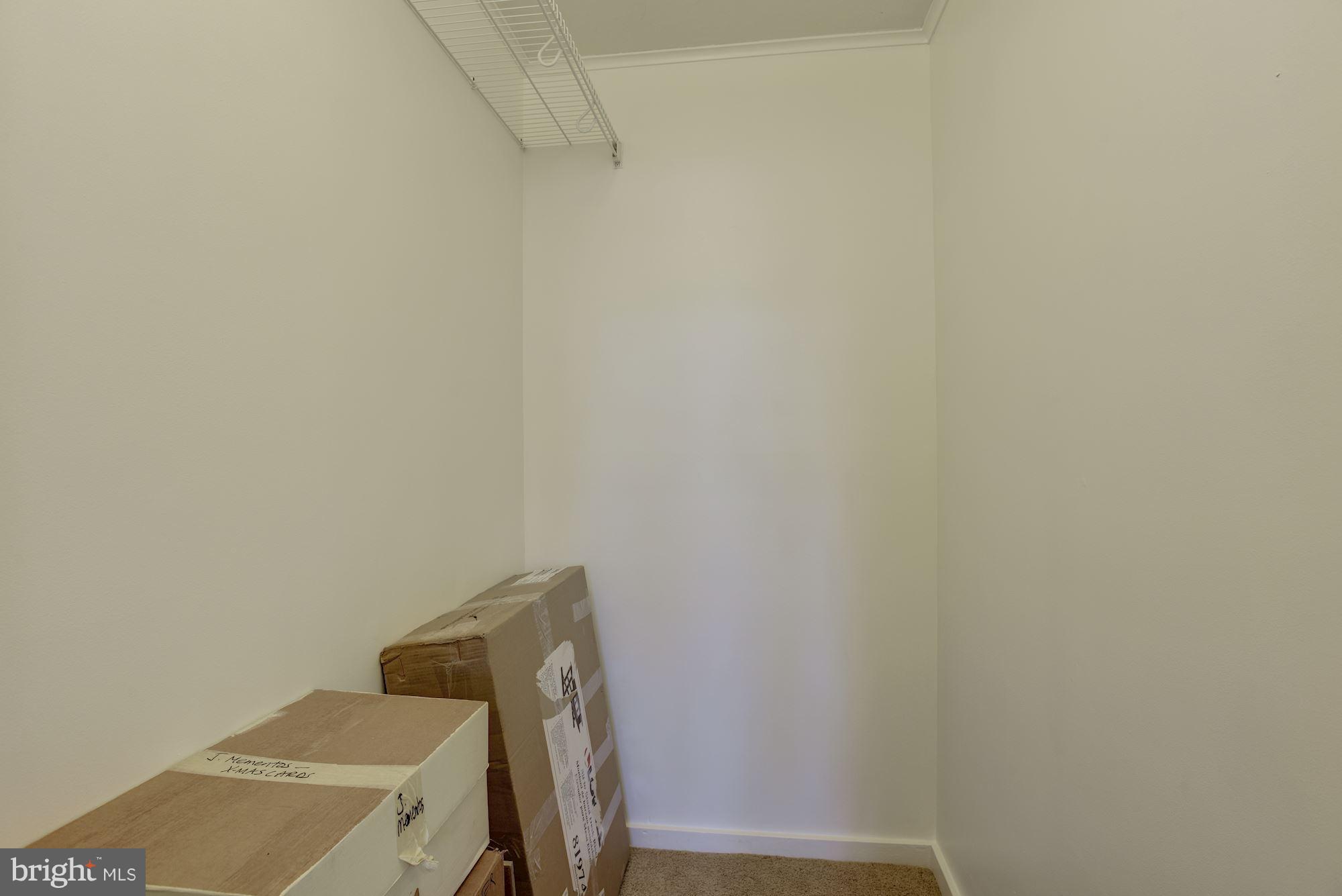 RIVERDALE PARK - Residential