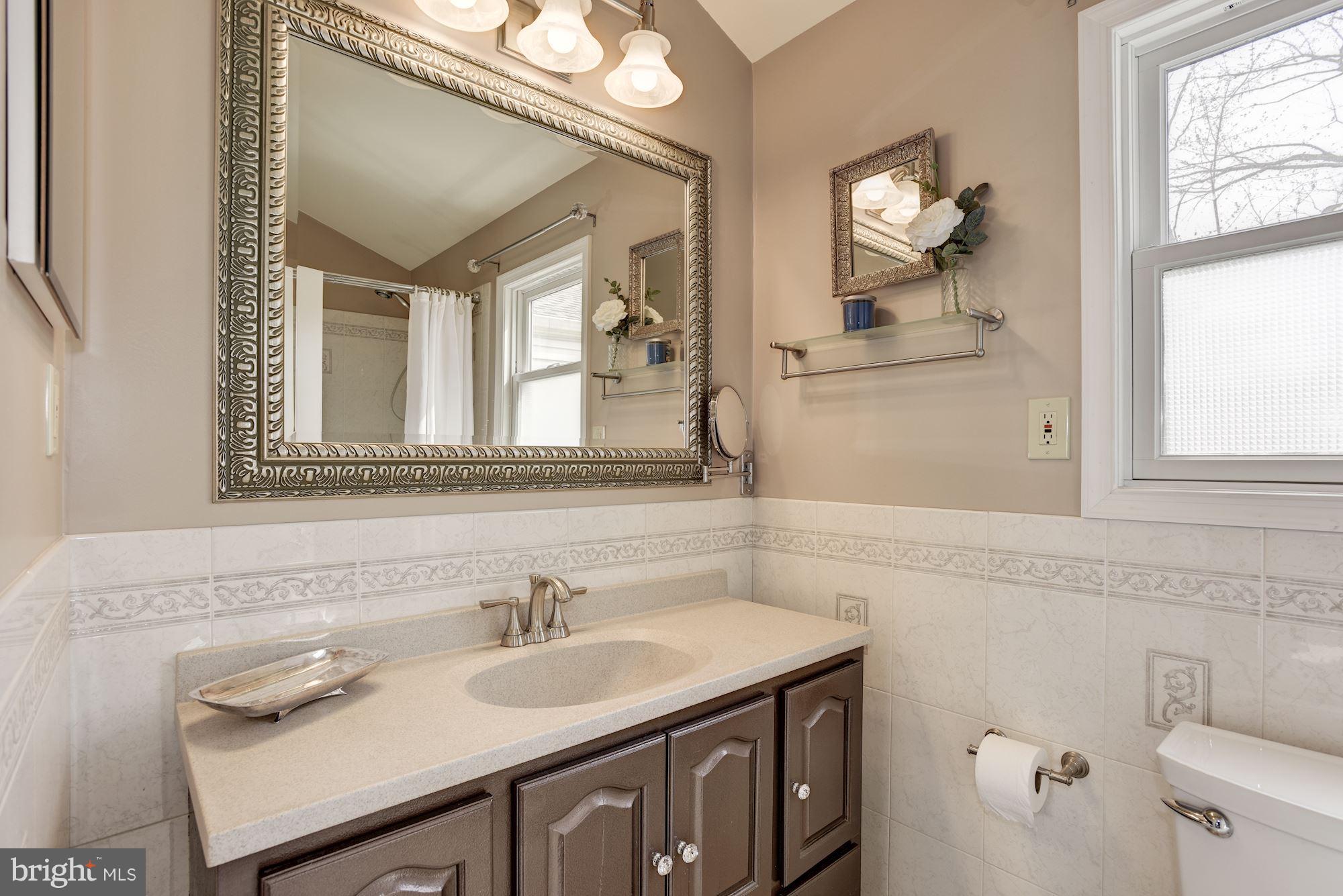 RIVERDALE PARK - Residential