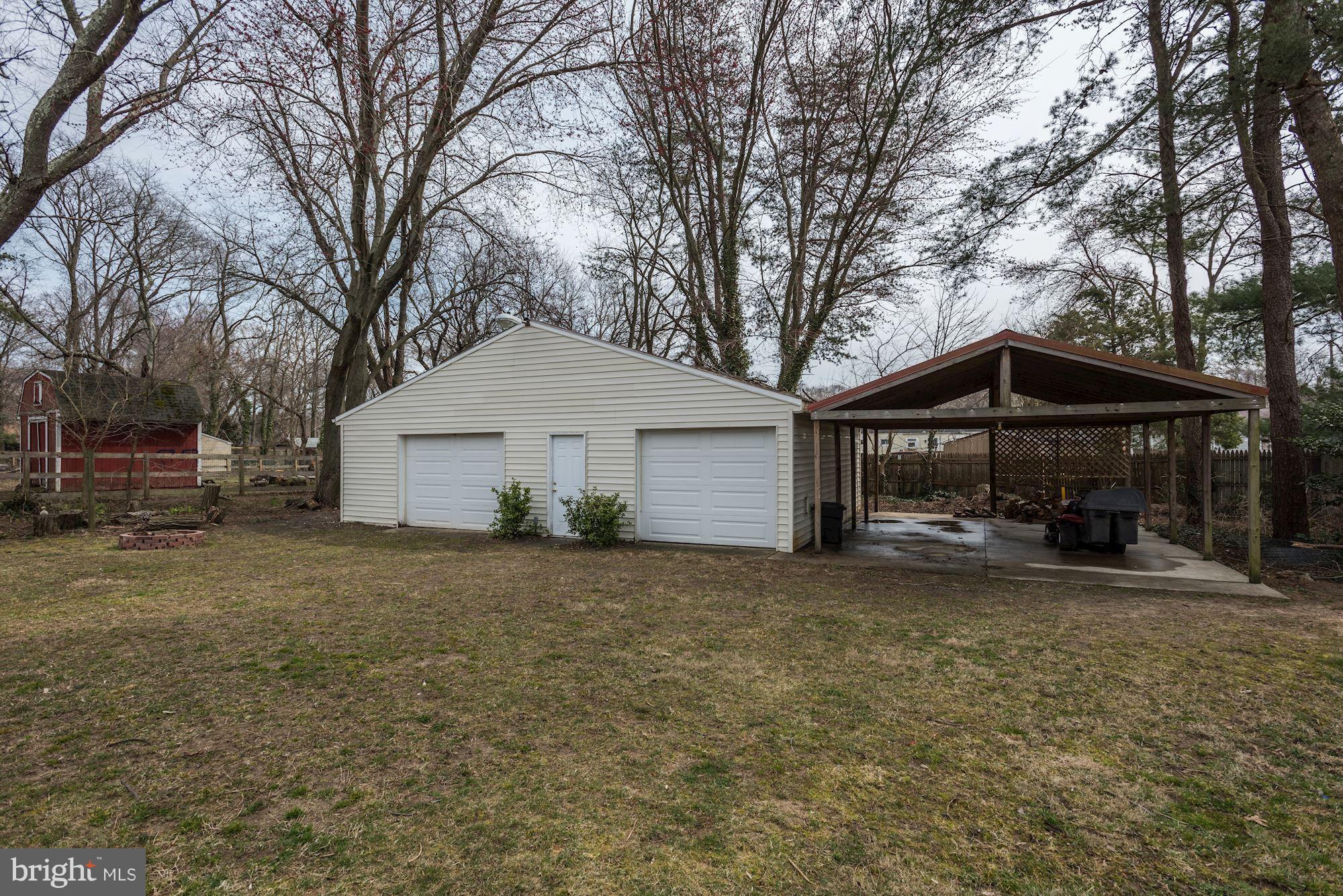 RIVERDALE PARK - Residential