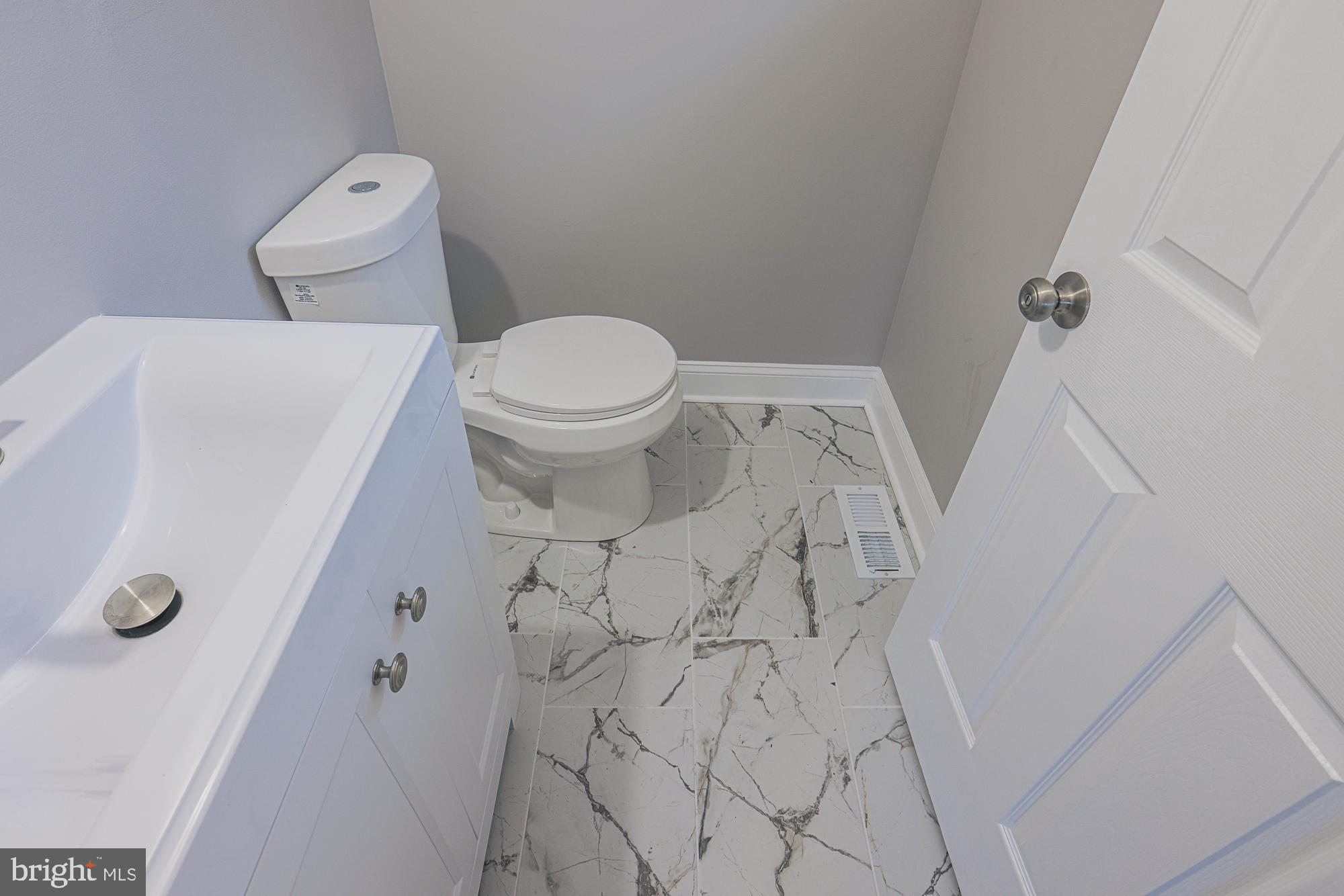 SUNRISE CEDARS - Residential