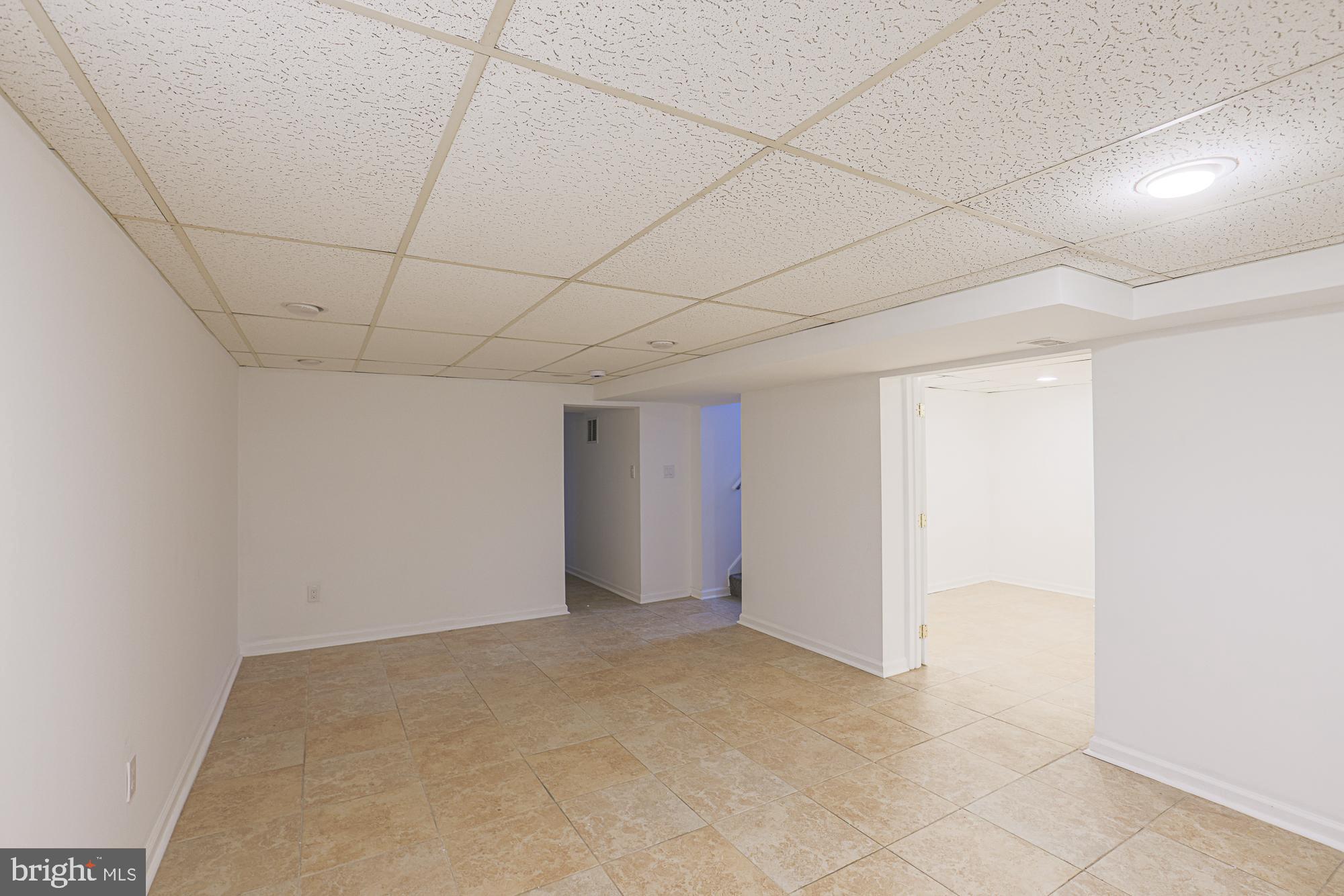 SUNRISE CEDARS - Residential