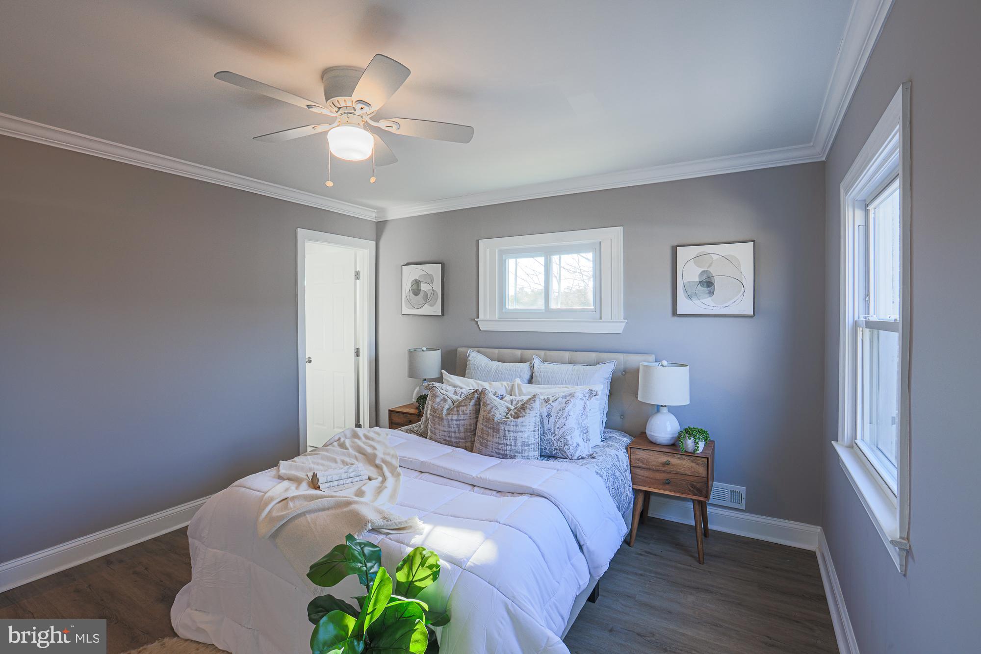 SUNRISE CEDARS - Residential