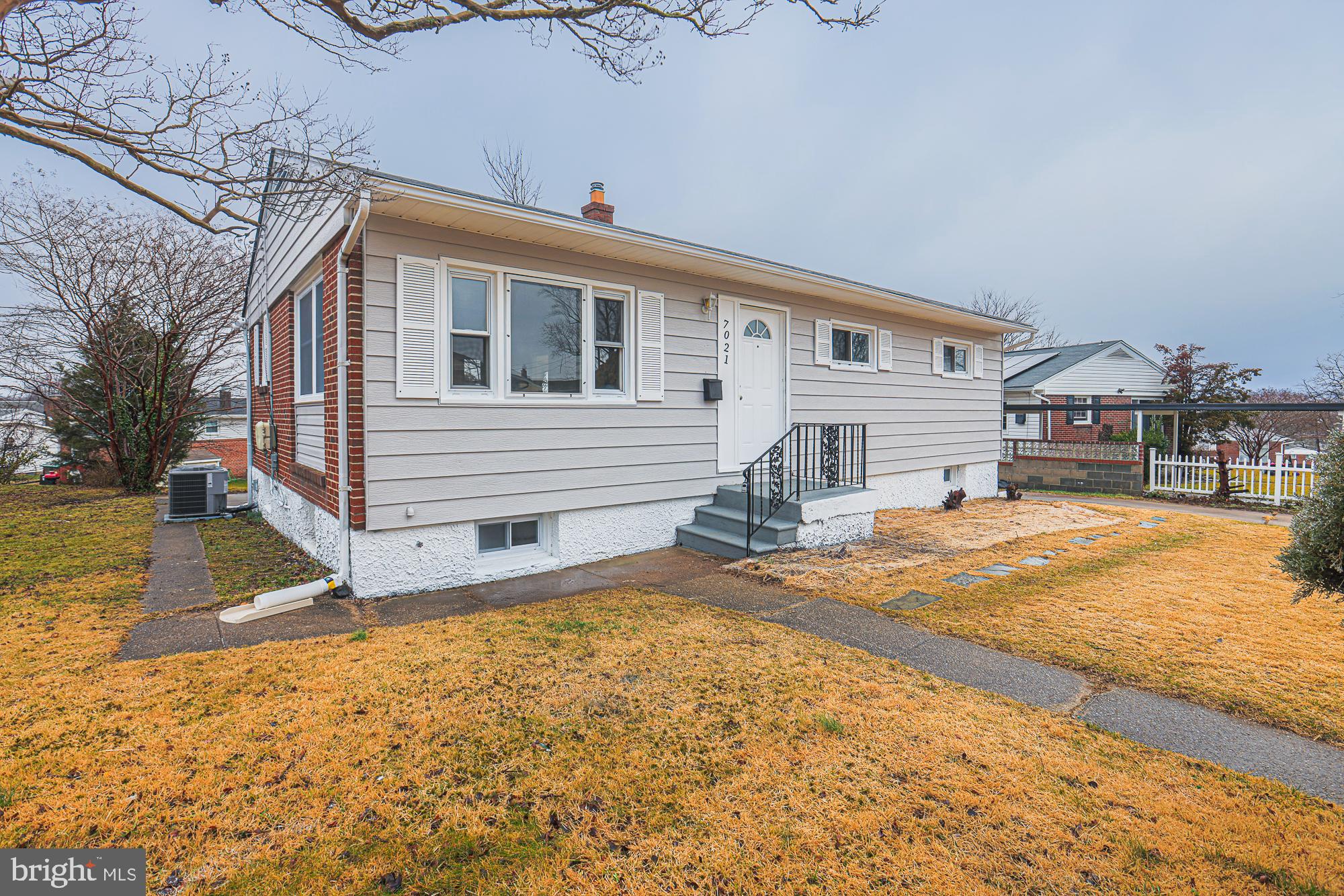 SUNRISE CEDARS - Residential