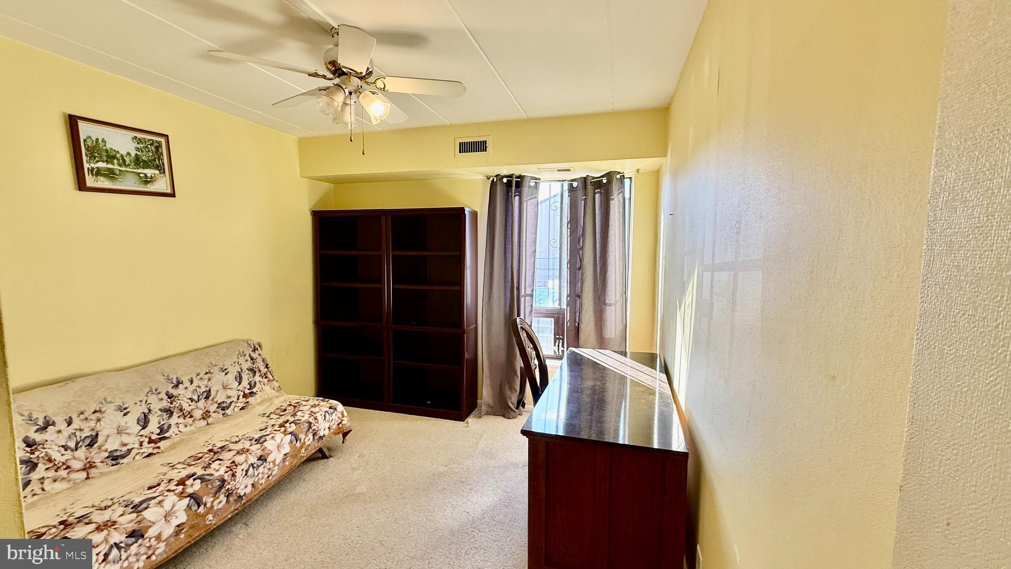 KREWSTOWN - Residential