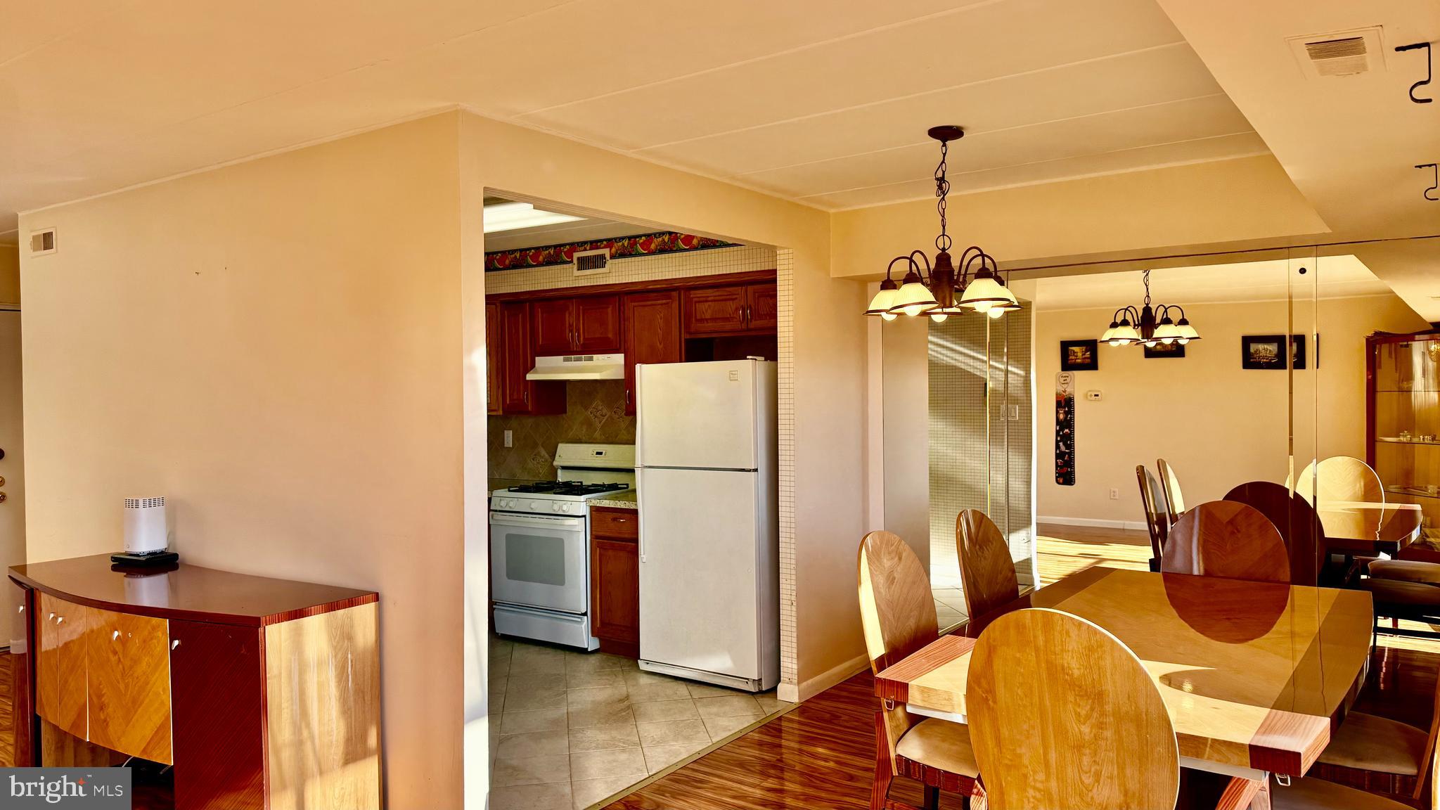 KREWSTOWN - Residential