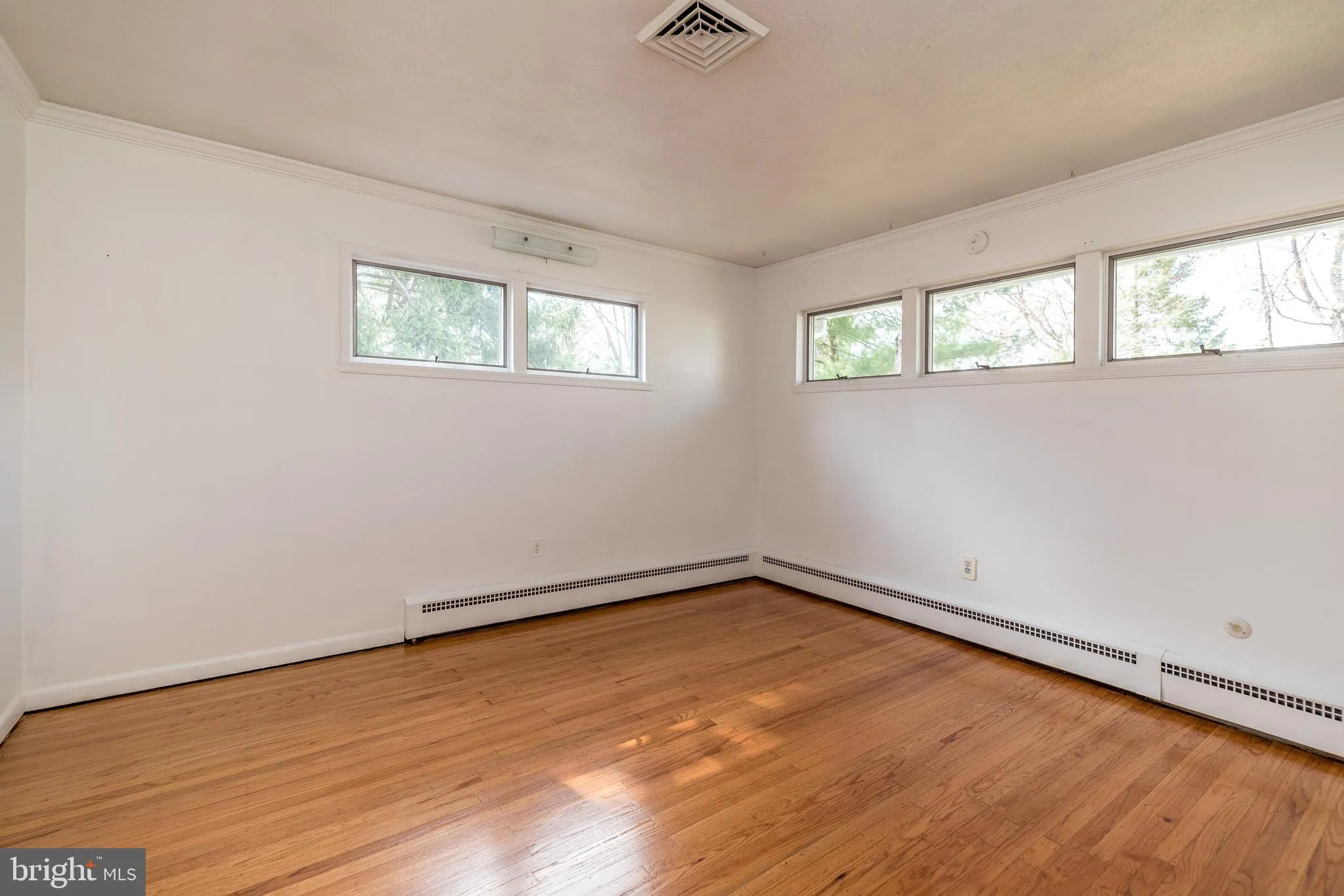 Bensalem, Pennsylvania 19020, United States, 3 Bedrooms Bedrooms, ,2 BathroomsBathrooms,Residential,Pending,99781