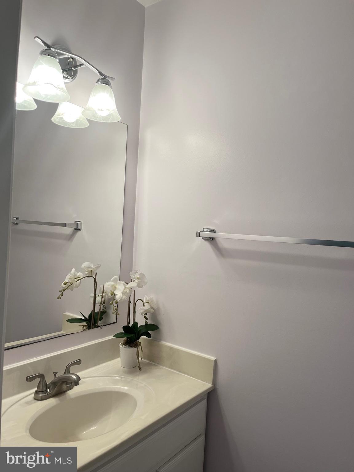 THE MEADOWS - Residential Lease