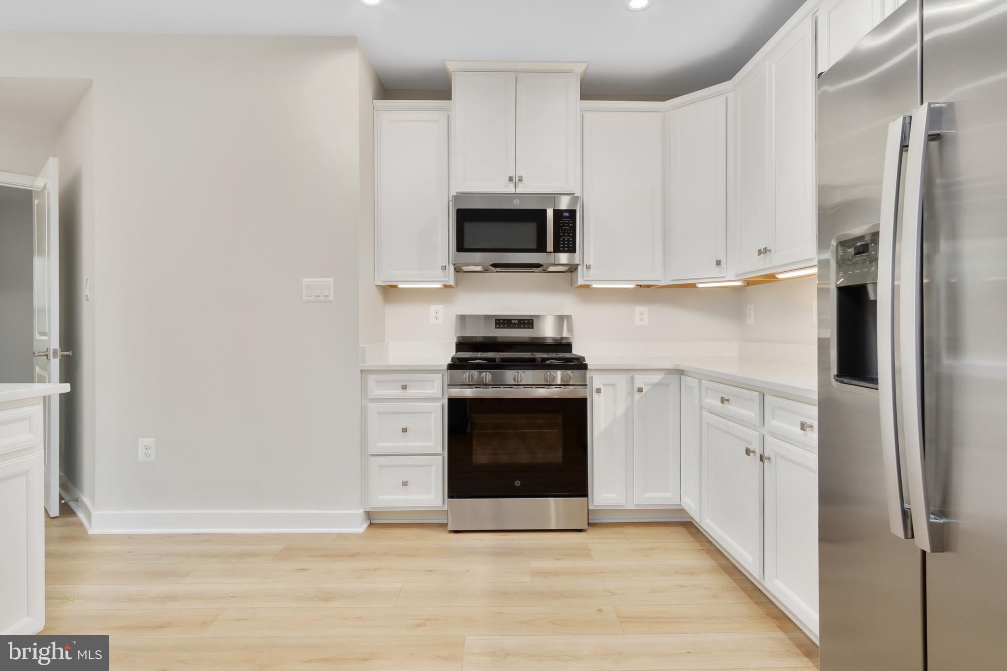 CROMWELL - Residential