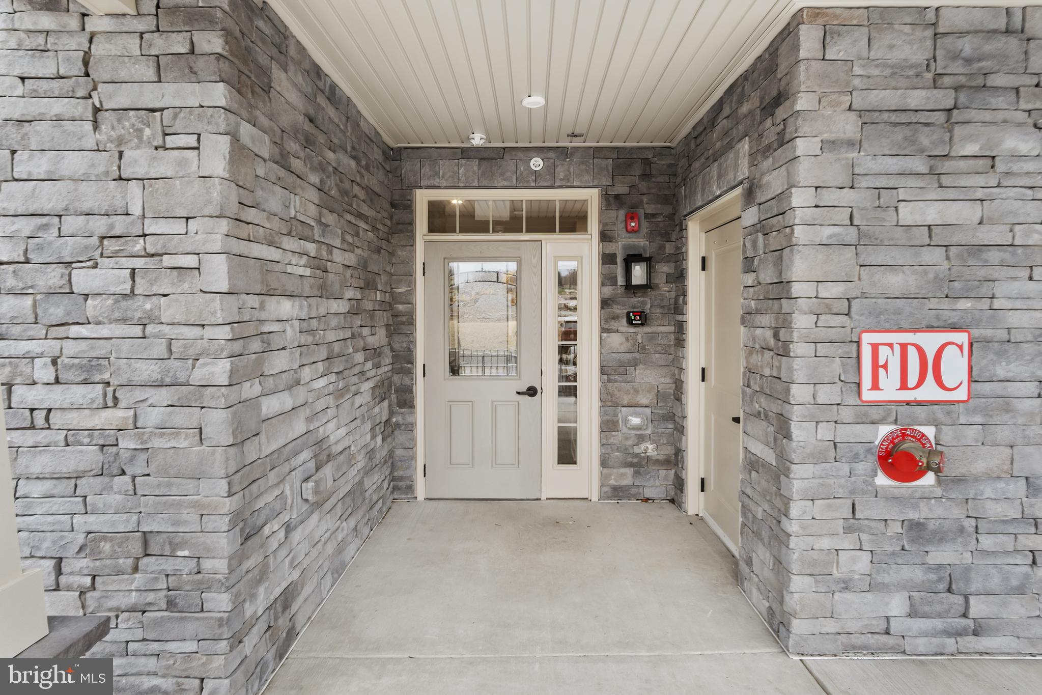 CROMWELL - Residential