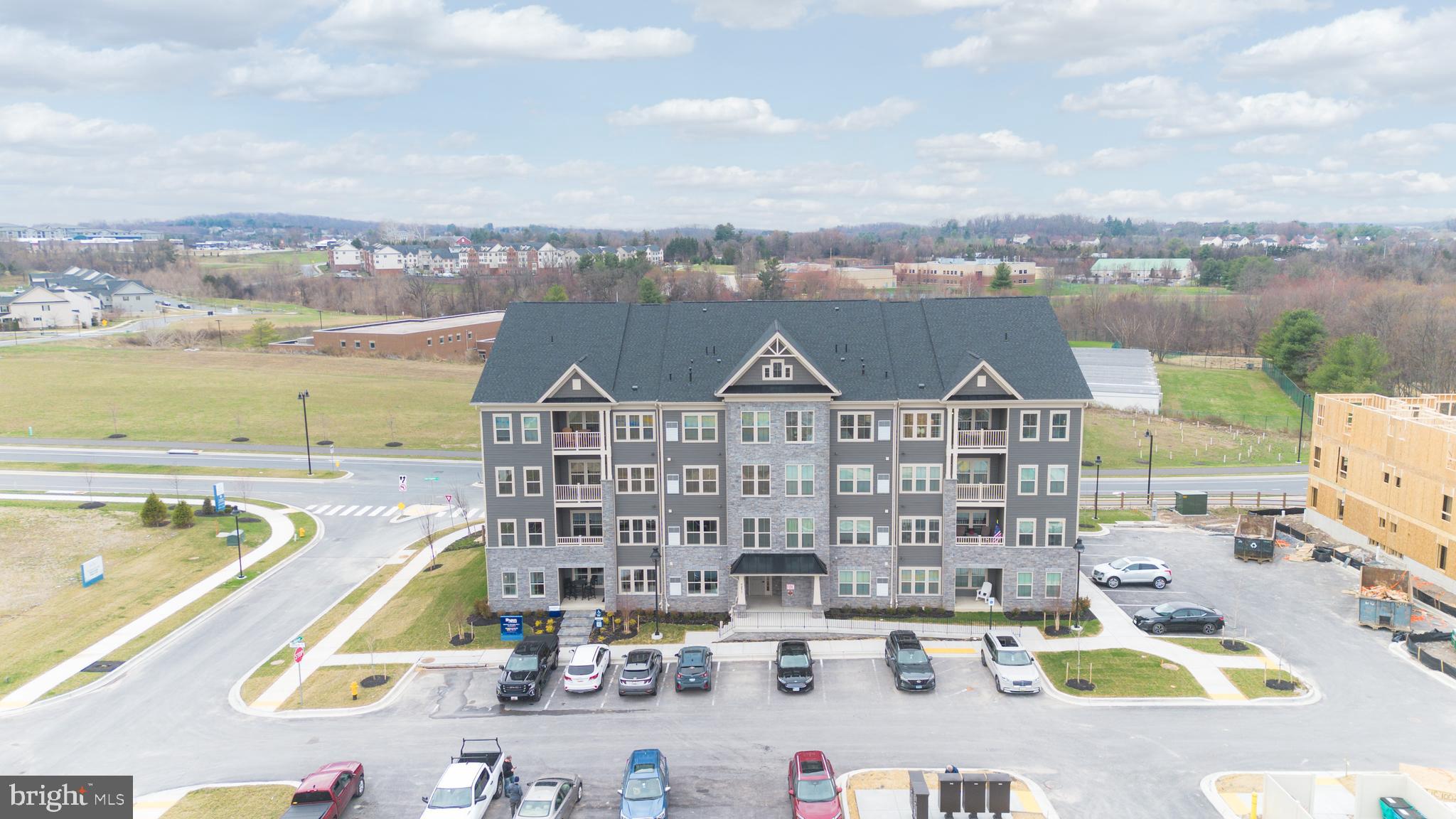 CROMWELL - Residential