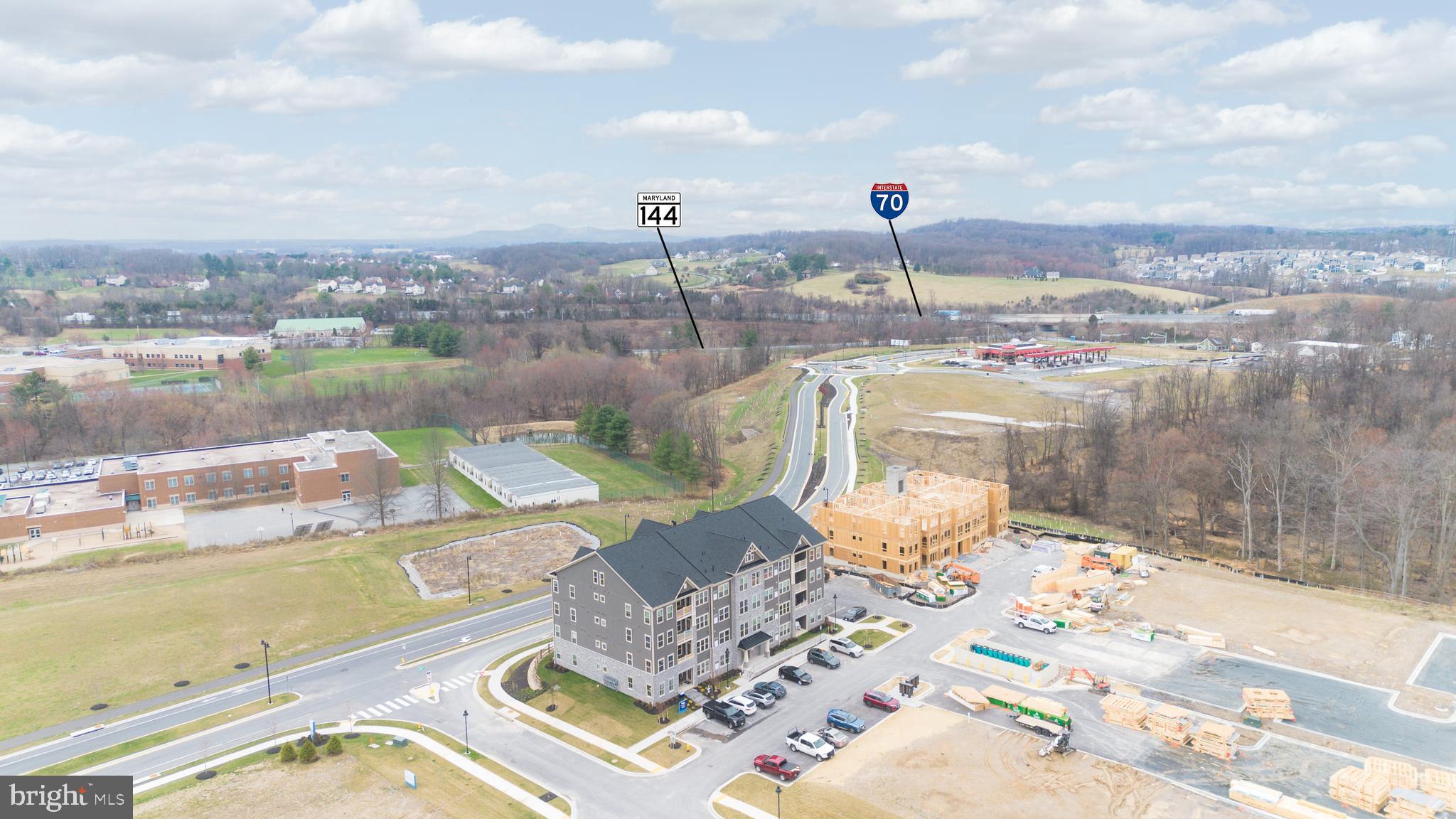 CROMWELL - Residential