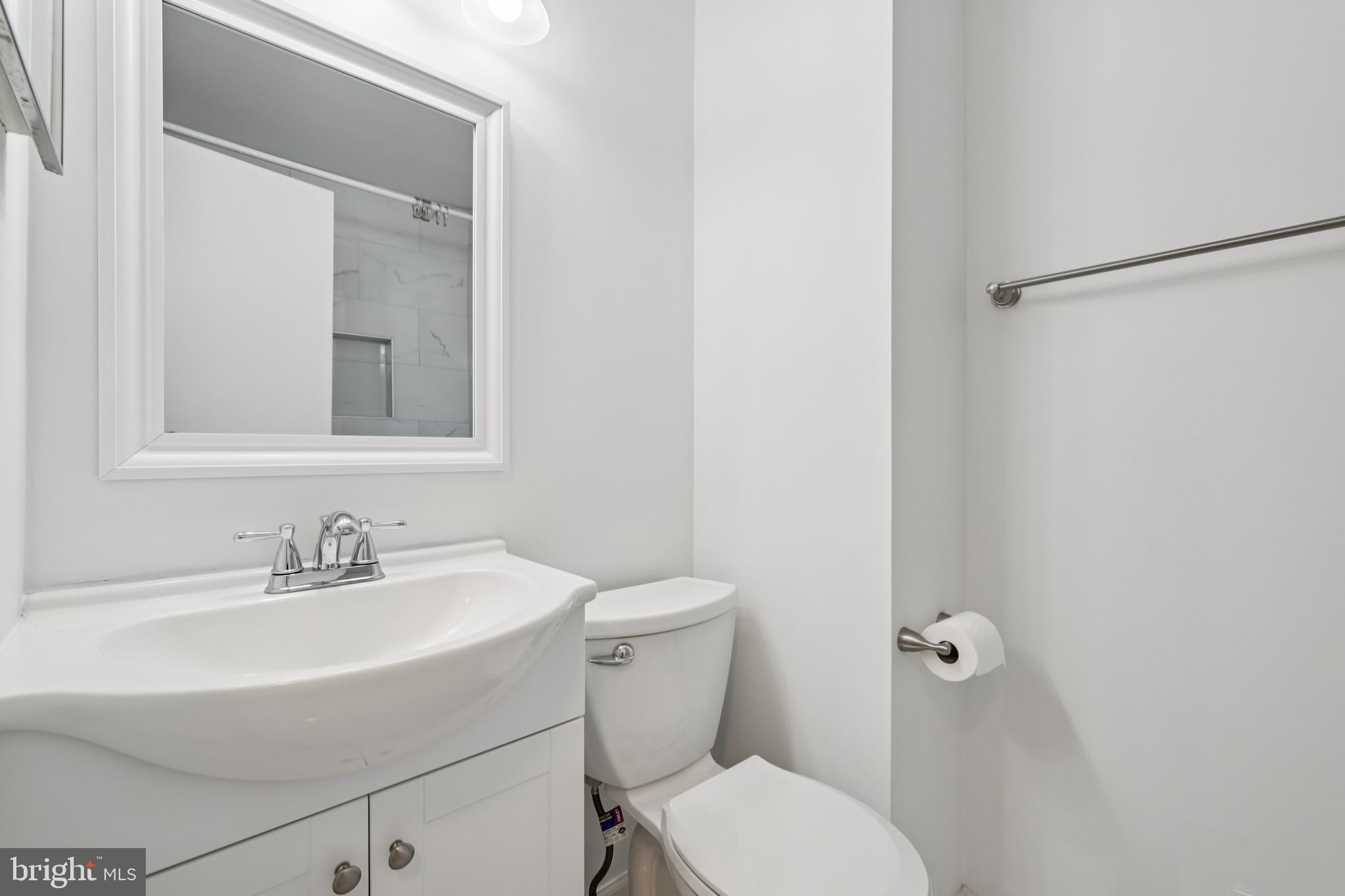 OAKLAND MILLS - Residential