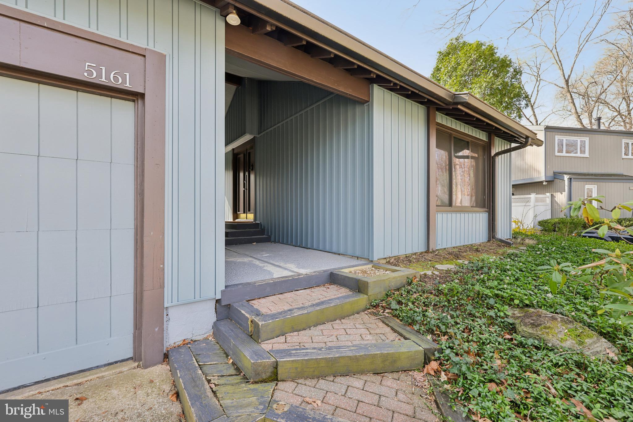 OAKLAND MILLS - Residential