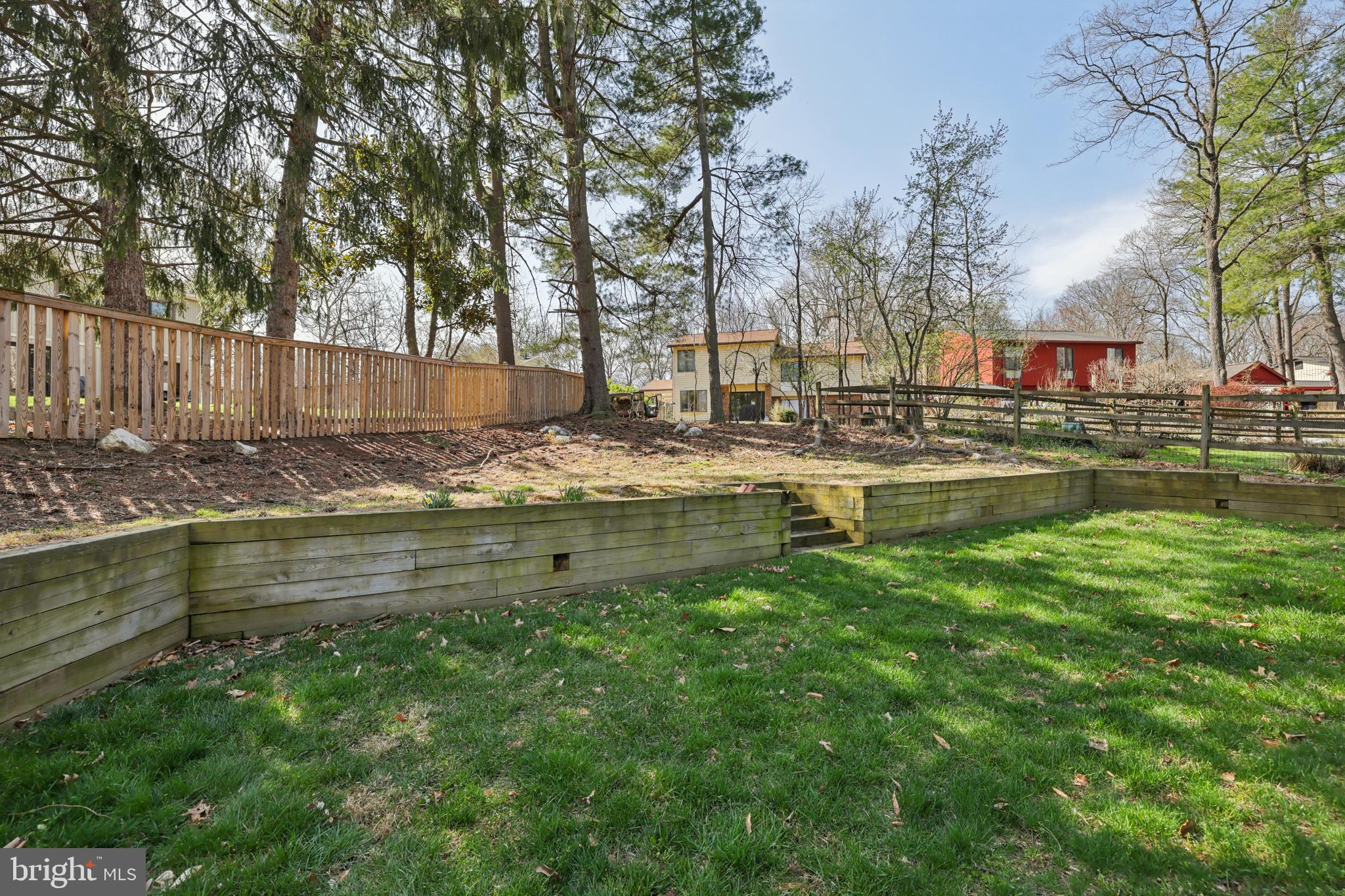 OAKLAND MILLS - Residential