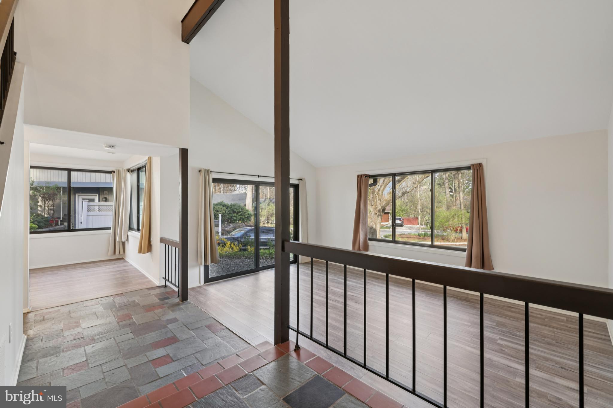 OAKLAND MILLS - Residential