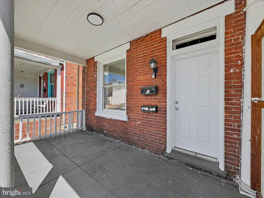 Photo of 431 Hummel Street, HARRISBURG, PA 17104 (MLS # PADA2057016)