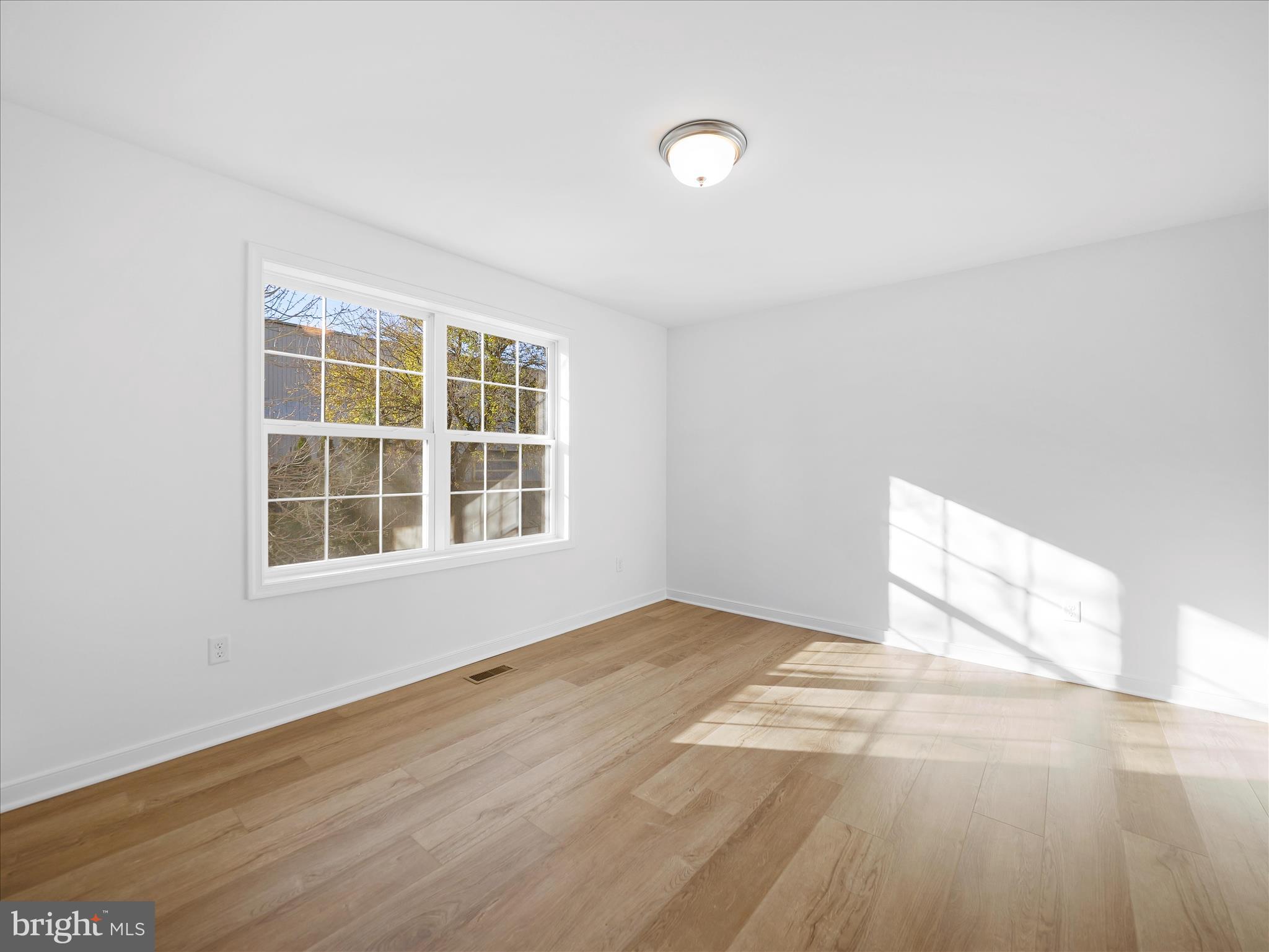 CEDARBROOK - Residential