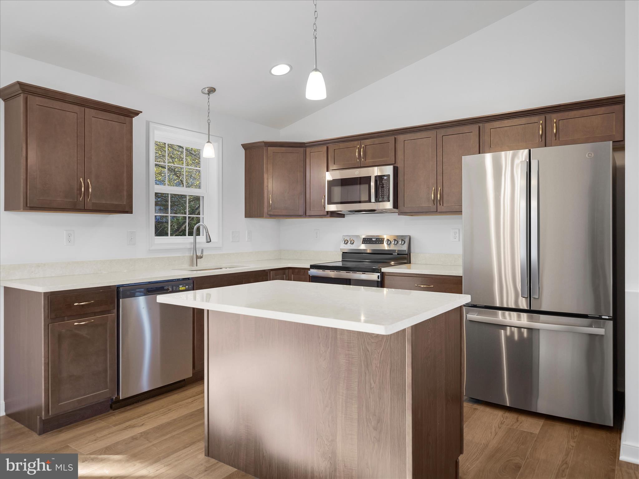 CEDARBROOK - Residential