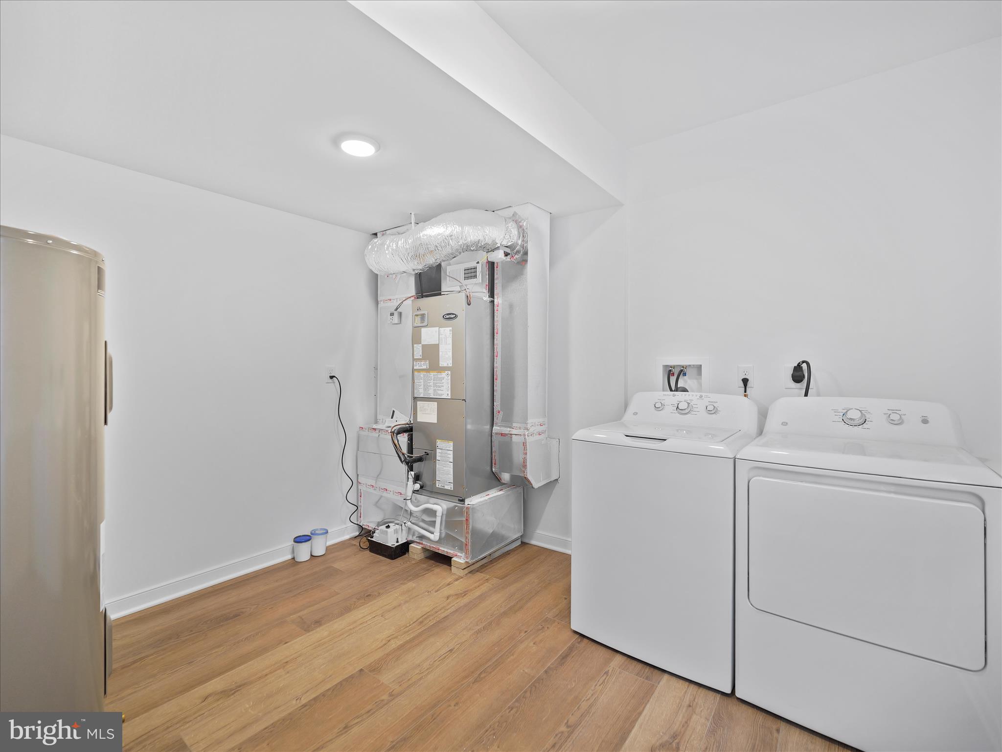 CEDARBROOK - Residential