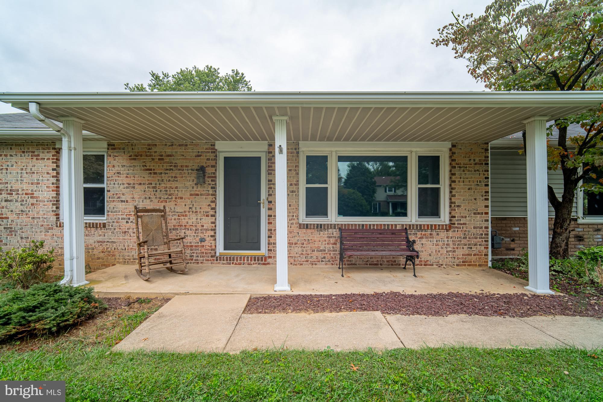 CRESTWOOD EAST - Residential