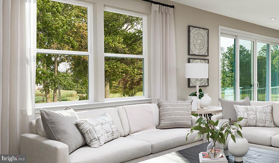 2809 WHITE TAIL DRIVE