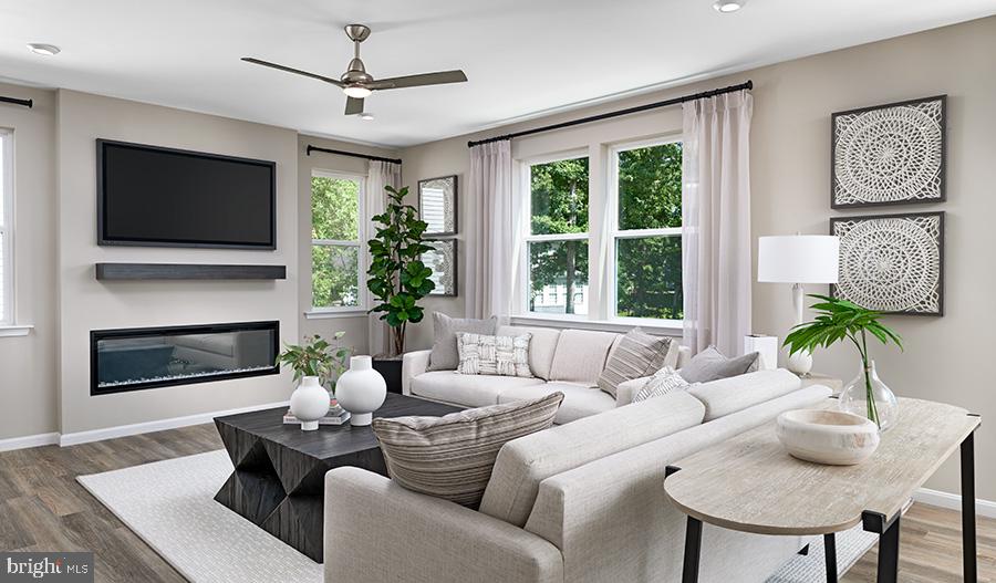 2809 WHITE TAIL DRIVE