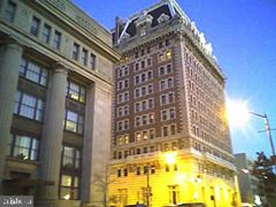 Corner one-bedroom in super quiet interior courtyard location.   Gorgeously renovated bath with glass enclosed shower.   Walk-in closet, wood floors and high ceilings.  Elegant lobby in Belvedere with great amenities like the owl bar and the bagel shop!  Just a few blocks from Penn Station.  Great for commuters.  At the epicenter of the arts and cultural district in historic Mount Vernon, close to grocery, dining, nightlife and shopping on fashionable Charles Street.  Impressive Beaux Arts building with lots of history.