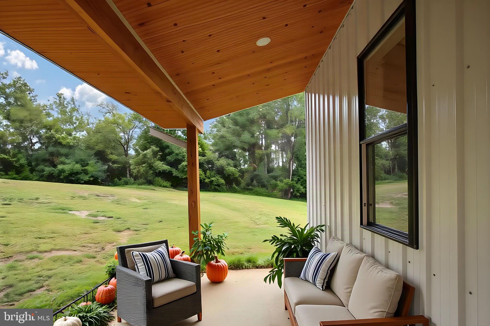 871 CHAPMAN ROAD