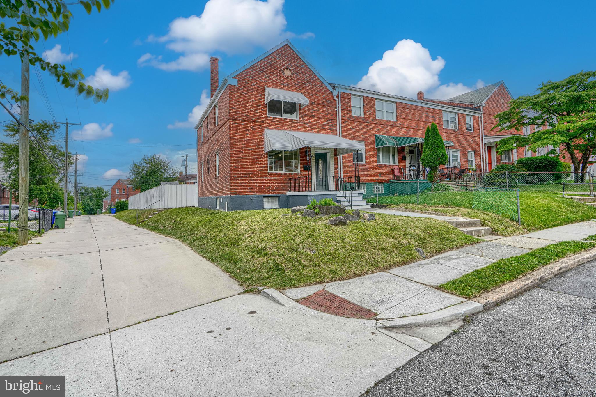 3901 MOUNTWOOD ROAD