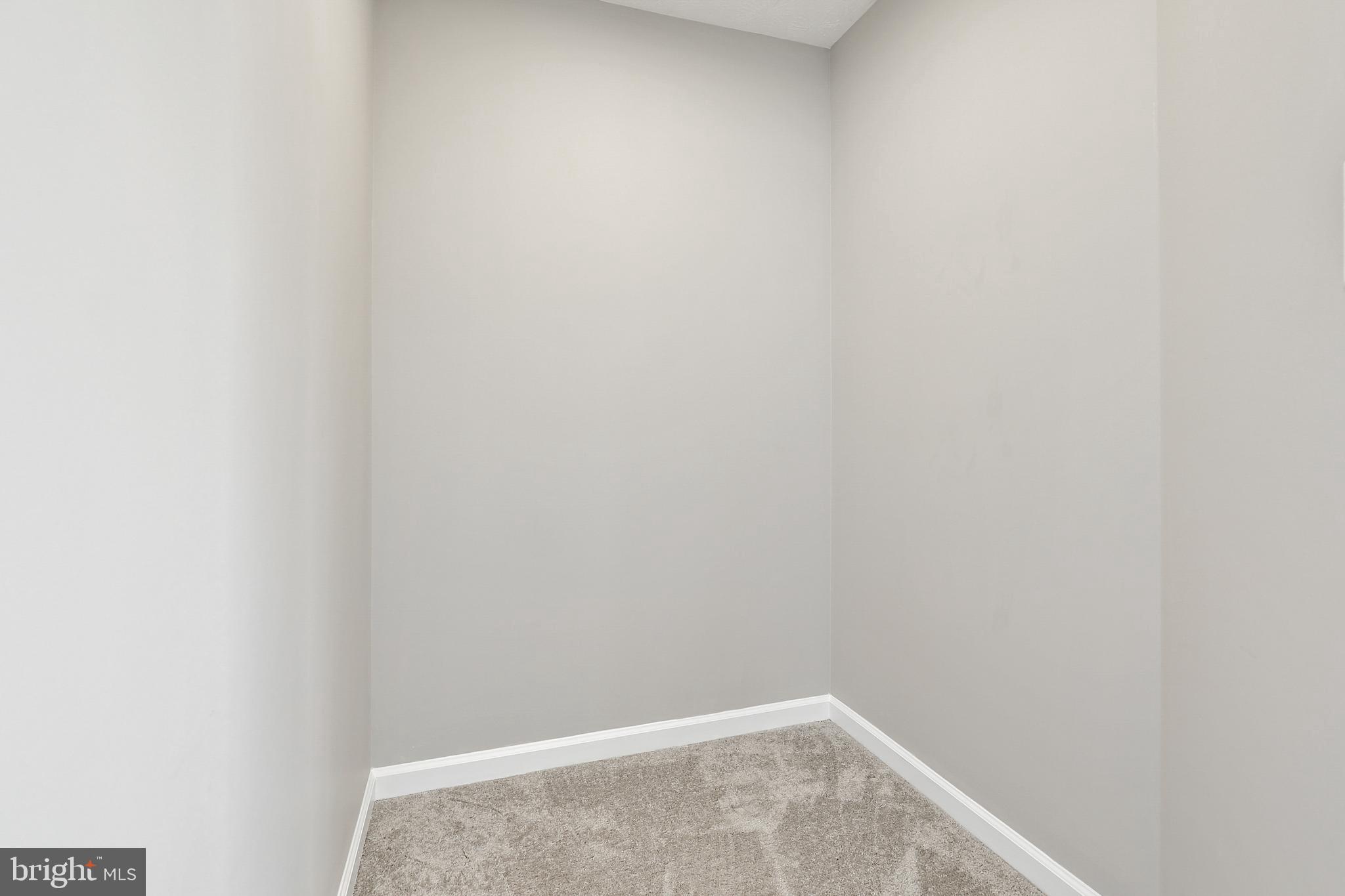 PINEY ORCHARD - Residential