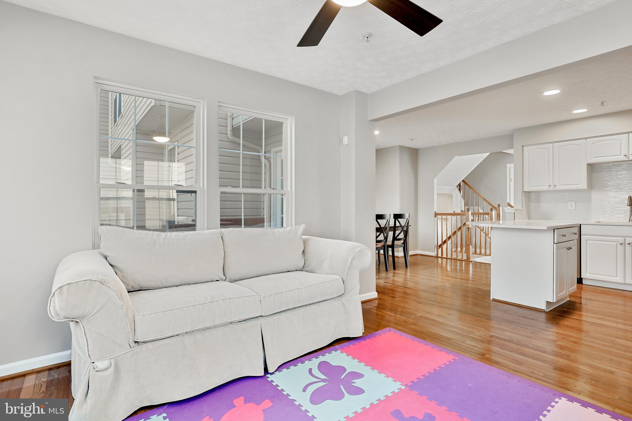 PINEY ORCHARD - Residential