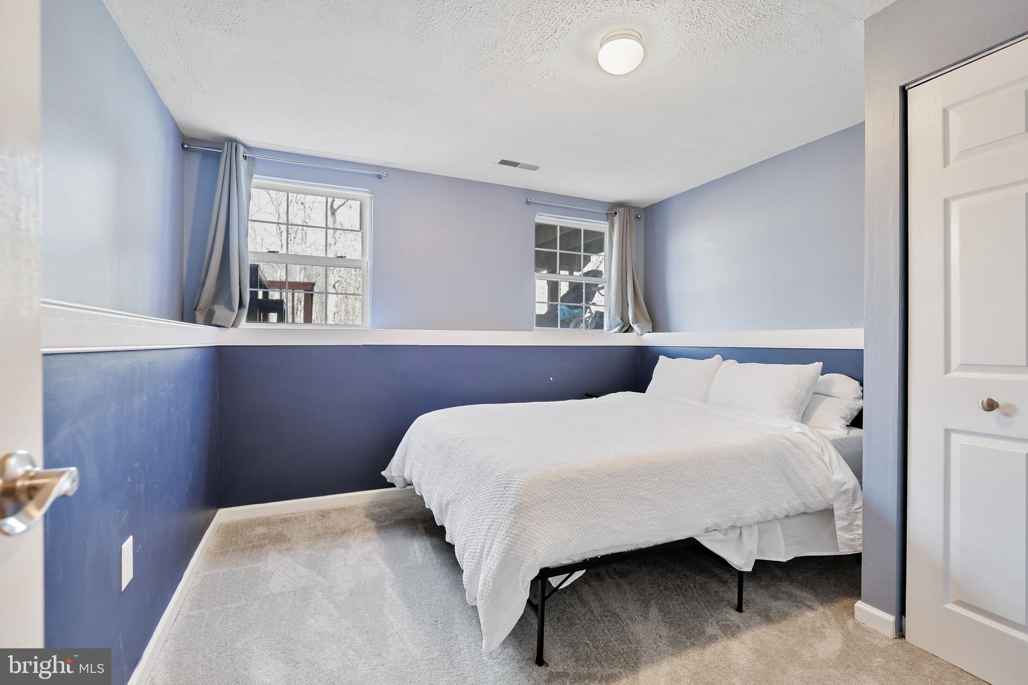 PINEY ORCHARD - Residential