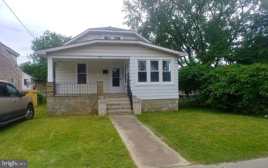 Amazing opportunity to own this cozy home in sought after neighborhood of Lansdowne.  Enjoy the nice room sizes with its fresh paint and new floors,  the updated kitchen with new granite counters and stainless steel appliances, separate dining room with arched door, spacious attic that can be converted into a 3rd bedroom. and light filled sunroom with big windows  perfect for the whole family or for entertaining.  Convenient location - near shopping, schools, parks, lakes and major roads.