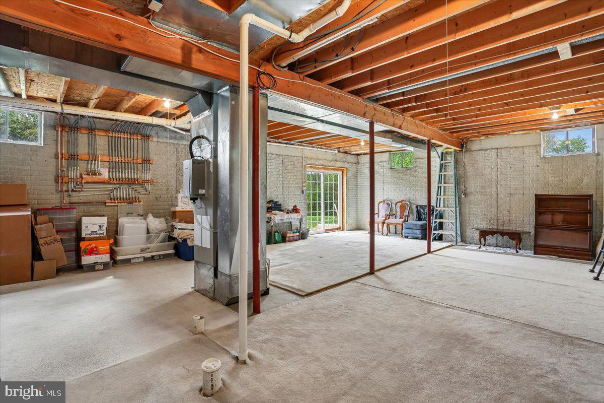 CABIN BRANCH FARM - Residential