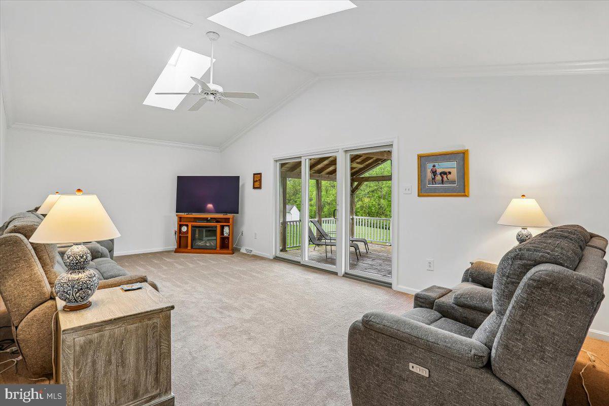 CABIN BRANCH FARM - Residential