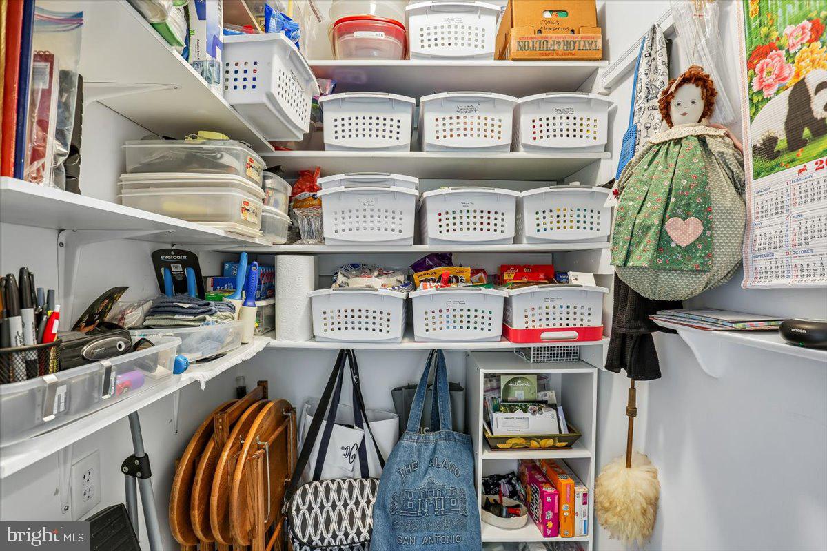 CABIN BRANCH FARM - Residential