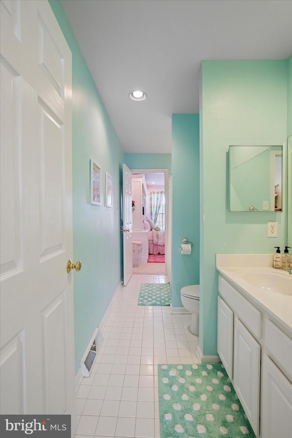 WAINWRIGHT AT WHIT - Residential